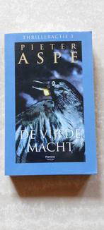 Leesboek Pieter Aspe 'De vijfde macht', Livres, Policiers, Comme neuf, Pieter Aspe, Enlèvement ou Envoi