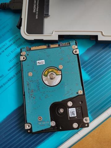 320 GB (2,5") interne en externe harde schijf beschikbaar voor biedingen