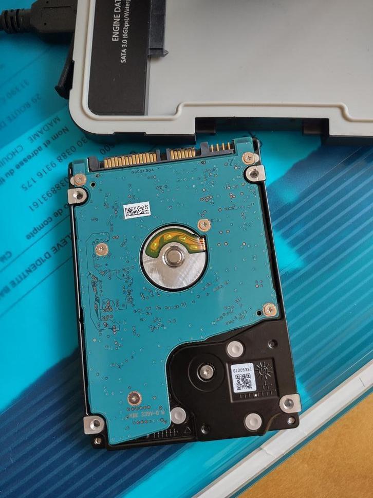 320 GB (2,5") interne en externe harde schijf, Computers en Software, Harde schijven, Zo goed als nieuw, Intern, HDD, SATA, Ophalen of Verzenden