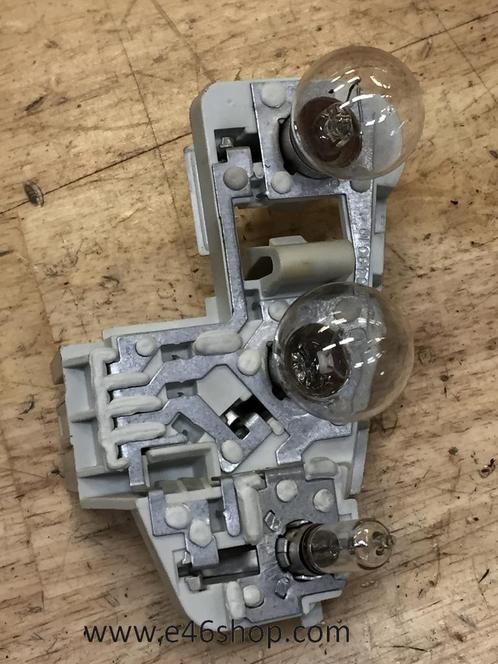 Achterlicht binnenwerk BMW E90 in kofferbak rechts  oe 69374, Auto-onderdelen, Verlichting, BMW, Gebruikt, Ophalen of Verzenden