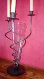 Chandelier artistique avec vase, Enlèvement