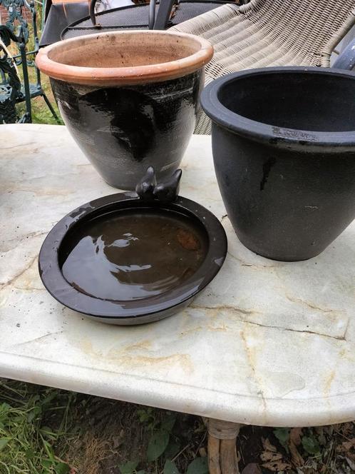 Keramiek zwart Vogelbad en 2 zwarte keramische bloempotten, Tuin en Terras, Vogelhuisjes en Vogelbaden, Zo goed als nieuw, Ophalen