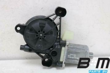 Raammotor linksvoor VW Tiguan 5NA 5Q0959801C beschikbaar voor biedingen