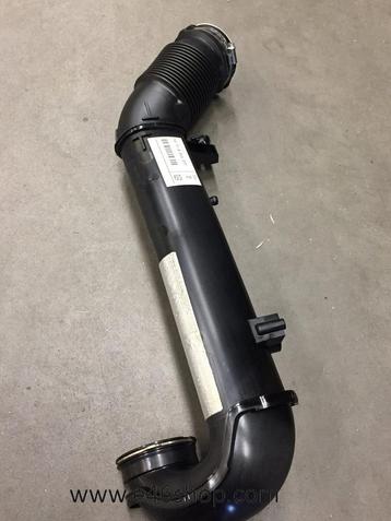 Luchtinlaat slang BMW F40 F44 F45 F46 X1 X2 MINI oe 13718511 beschikbaar voor biedingen