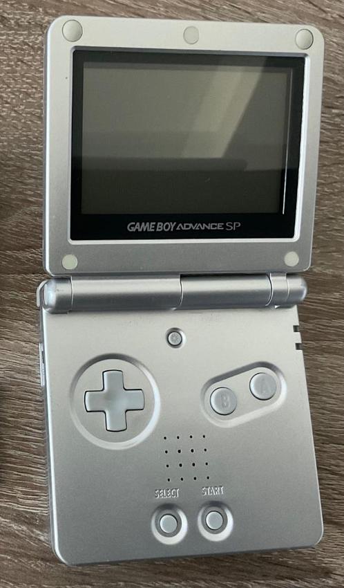 Nintendo Game Boy Advance SP + accessoires, Games en Spelcomputers, Spelcomputers | Nintendo Game Boy, Gebruikt, Game Boy Advance