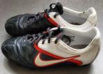 Chaussures de football Nike pour enfants taille 38,5, Sports & Fitness, Football, Comme neuf, Enlèvement, Chaussures