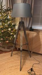 Lampadaire trépied avec abatjour gris, Enlèvement, Utilisé, Bois, 100 à 150 cm