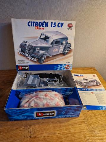 Bburago 1/24 modelbouw metal kit citroen 15CV TA 1938 nr5501, Enlèvement ou Envoi, Comme neuf