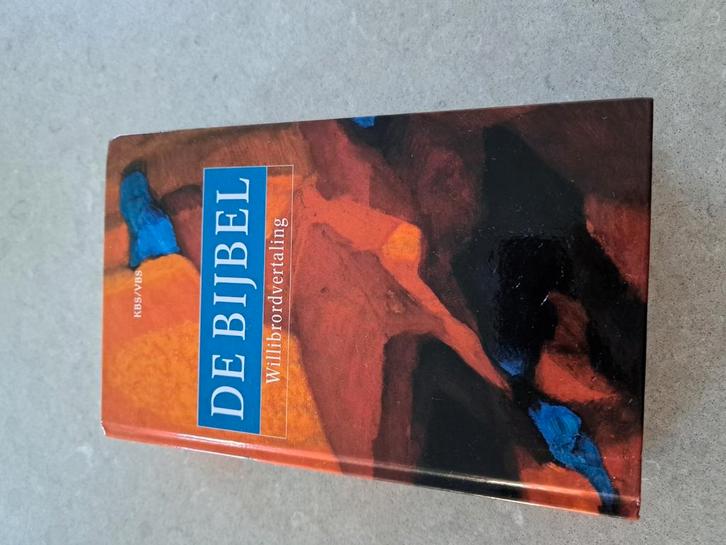 Bijbel  willibrordvertaling, Boeken, Godsdienst en Theologie, Zo goed als nieuw, Ophalen