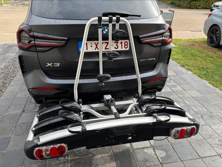 Thule fietsdrager voor 3 ( elektrische ) fietsen, Auto diversen, Fietsendragers, Zo goed als nieuw, Trekhaakdrager, 3 fietsen of meer
