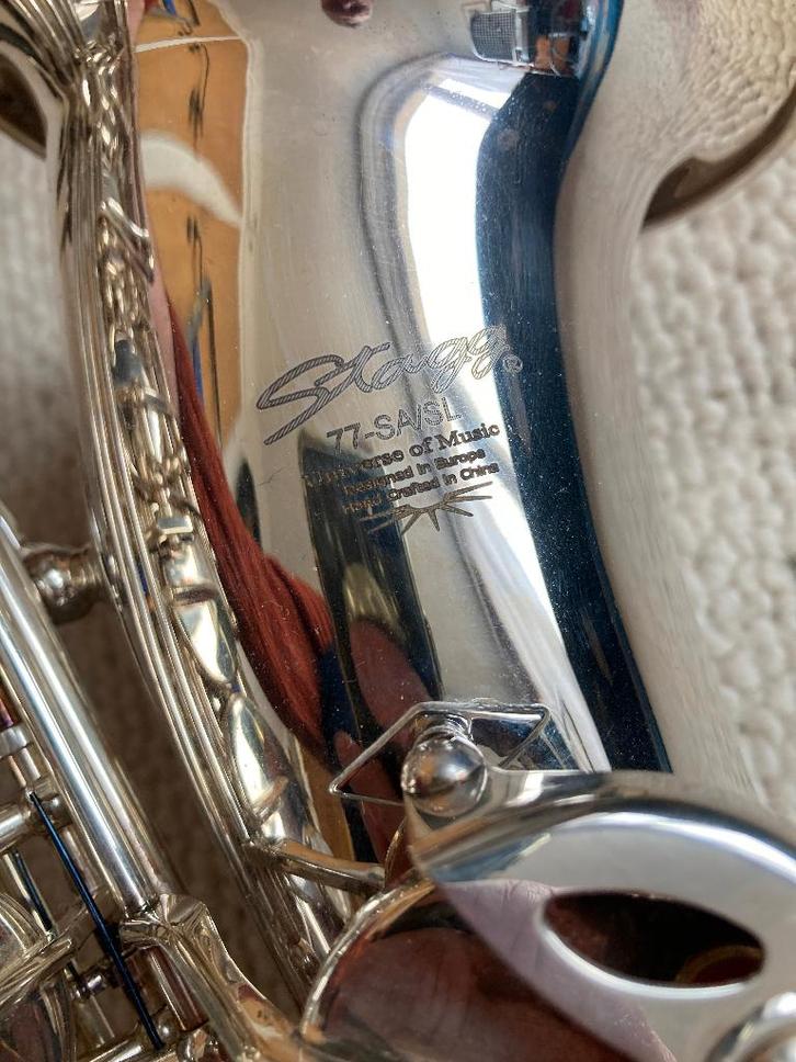 Saxophone d'etude Stagg 77-SA/SL, Musique & Instruments, Instruments à vent | Saxophones, Comme neuf, Alto, Avec valise, Enlèvement ou Envoi