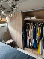 Mooie grote kleerkast 3,3m met 3 schuifdeuren met spiegel, Huis en Inrichting, Kasten | Kleerkasten, Ophalen, Zo goed als nieuw