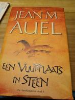 J.M. Auel - 5 Een vuurplaats in steen, Boeken, Ophalen of Verzenden, Zo goed als nieuw, J.M. Auel