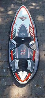 Complete windsurfset JP Australia 116l en 2 Neilpride zeilen, Watersport en Boten, Ophalen, Met draagtas, Minder dan 250 cm, Zo goed als nieuw