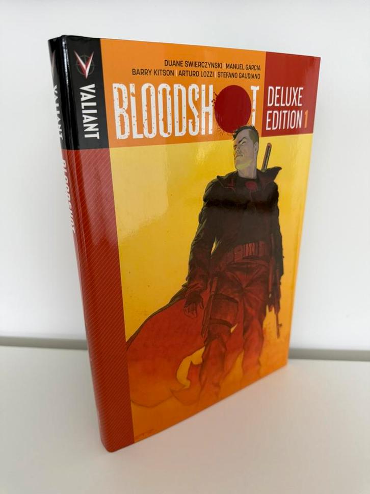 Comics Bloodshot Deluxe HC 1 Valiant, Boeken, Strips | Comics, Zo goed als nieuw, Ophalen of Verzenden