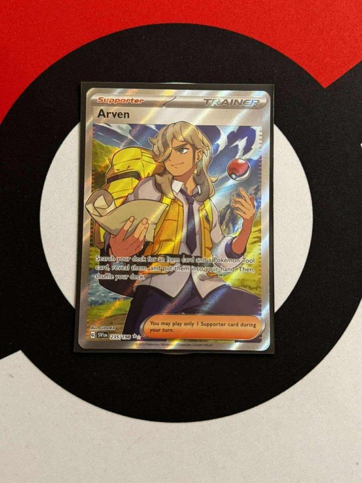 Pokémon - Scarlet & Violet - Arven (235/198) - NM, Hobby en Vrije tijd, Verzamelkaartspellen | Pokémon, Zo goed als nieuw, Losse kaart