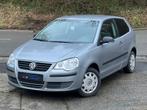 Volkswagen Polo 1.4 Essence **92000km** GARANTI..., Auto's, Volkswagen, Bedrijf, Handgeschakeld, Euro 4, Zilver of Grijs