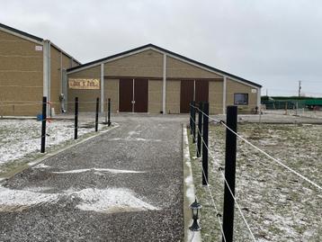 Hangar de stockage à louer