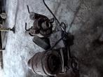 oude motor met beerpomp, Ophalen