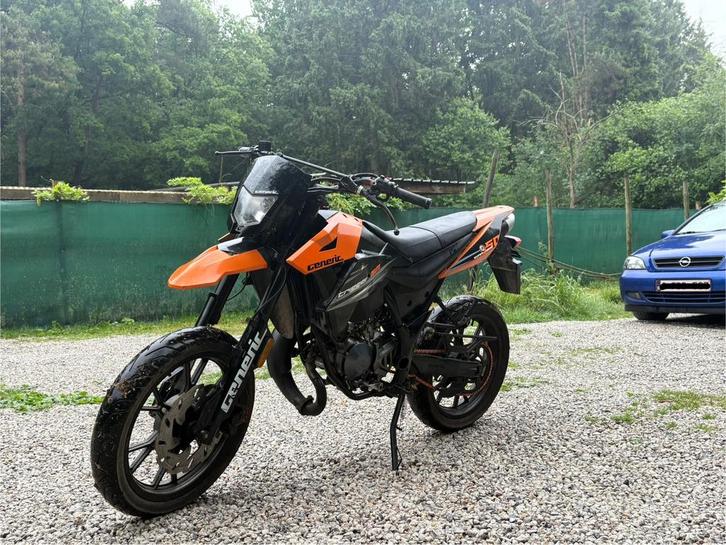 Genetic trigger 50sm, Fietsen en Brommers, Brommers | Derbi, Gebruikt, Klasse B (45 km/u), Ophalen