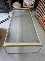 Metalen 1 persoons bed, Huis en Inrichting, Slaapkamer | Bedden, Ophalen, Gebruikt, 90 cm, 200 cm