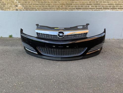 Voorbumper Opel Astra H GTC 2004 tot 2014 zwart bumper, Auto-onderdelen, Carrosserie, Bumper, Opel, Voor, Gebruikt, Ophalen of Verzenden