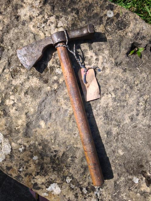 Oude boswachtersbijl, Antiek en Kunst, Antiek | Gereedschap en Instrumenten, Ophalen of Verzenden