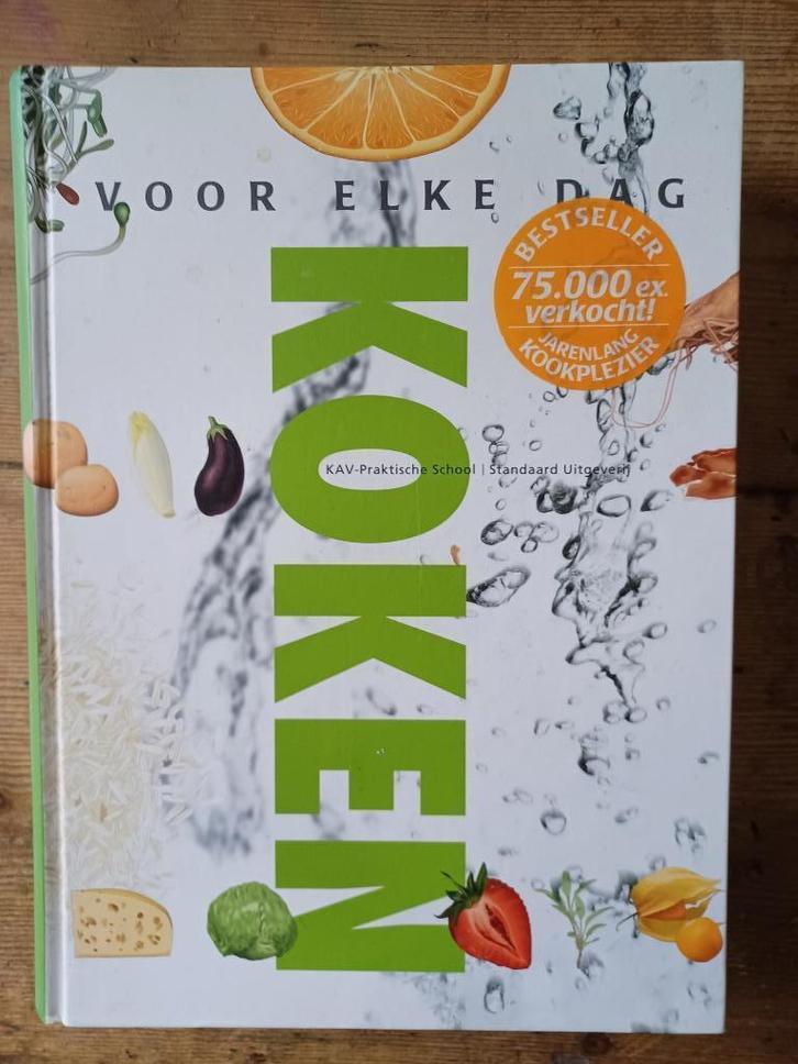 KOKEN VOOR ELKE DAG - KAV-Praktische School, Boeken, Kookboeken, Zo goed als nieuw, Ophalen of Verzenden
