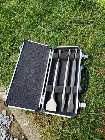 Coffret Makita 3 burins  beschikbaar voor biedingen