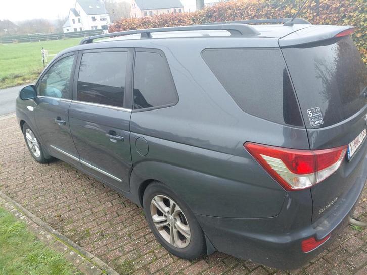 Sangyiong rodius 2.2D, Autos, SsangYong, Particulier, Attache-remorque, Enlèvement