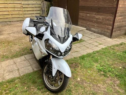 Kawasaki GTR 1400CC, Motoren, Motoren | Kawasaki, Particulier, Toermotor, 4 cilinders, Motorrijbewijs A, ABS, Cardan-aandrijving