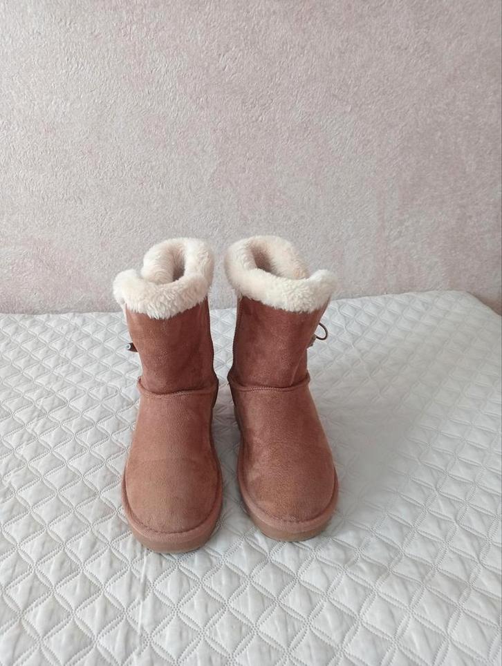 UGG's van het merk Diesel, Kleding | Dames, Schoenen, Ophalen