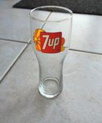 Vintage 7up glas, Verzamelen, Ophalen of Verzenden, Zo goed als nieuw, Frisdrankglas