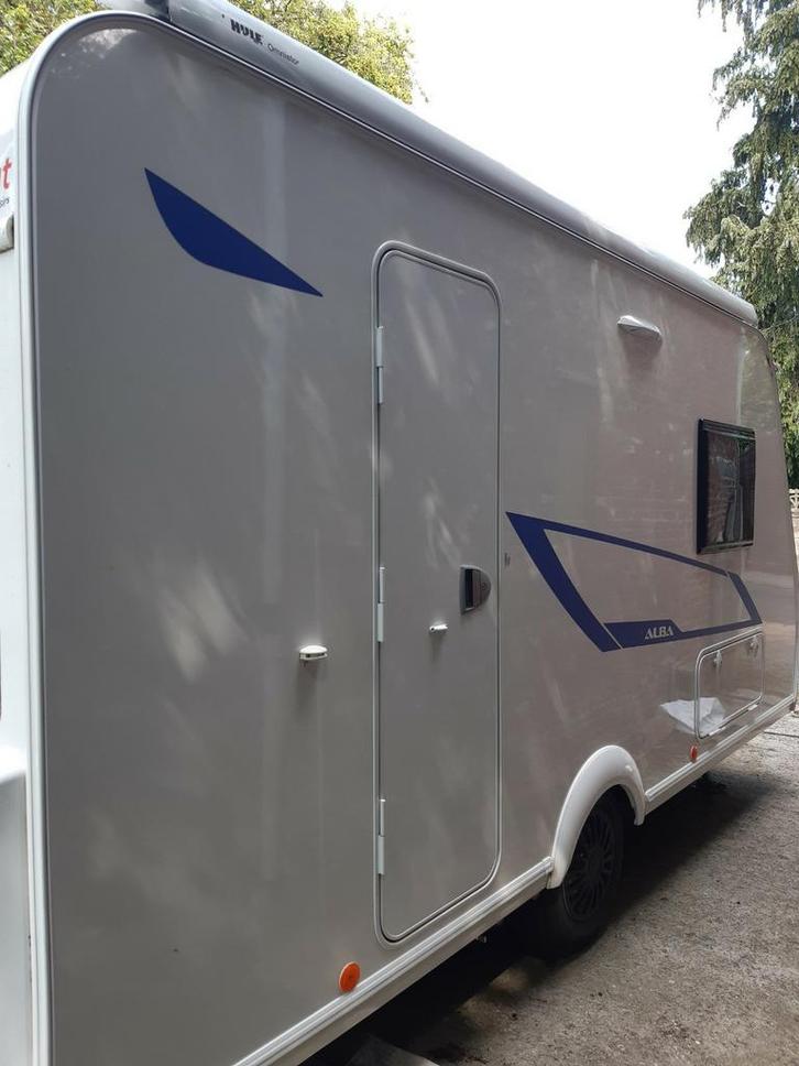 Trailer als nieuw, Caravans en Kamperen, Caravans, Particulier, Douche, Luifel, Uitbouw voortent, Ophalen