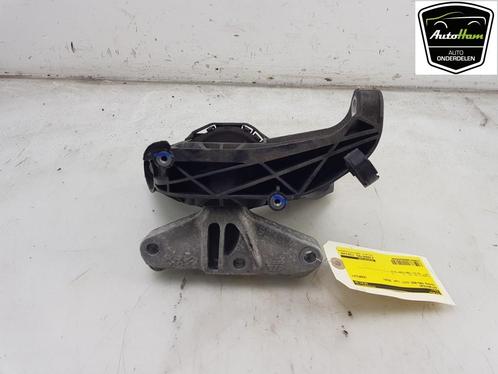 MOTORSTEUN ProAce City (|9820297580|9820237580|9807992680|), Auto-onderdelen, Ophanging en Onderstel, Toyota, Gebruikt