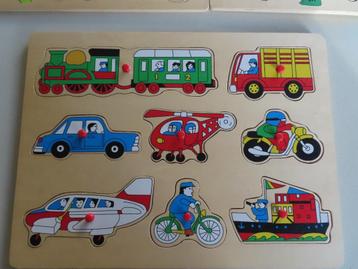 2 verschillende mooie houten puzzels beschikbaar voor biedingen