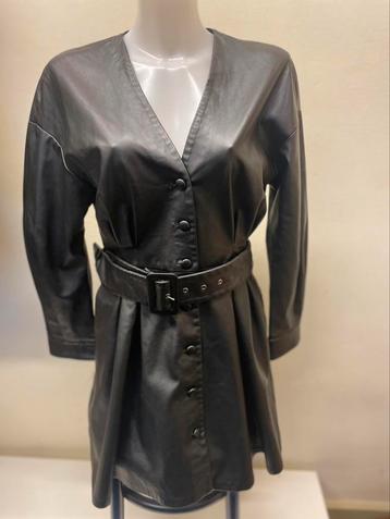 Robe en cuir PU Zara taille M/38