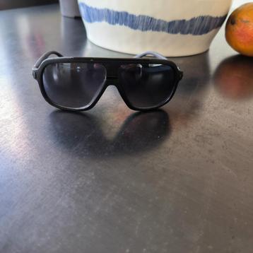 lunettes de soleil Tom Ford 