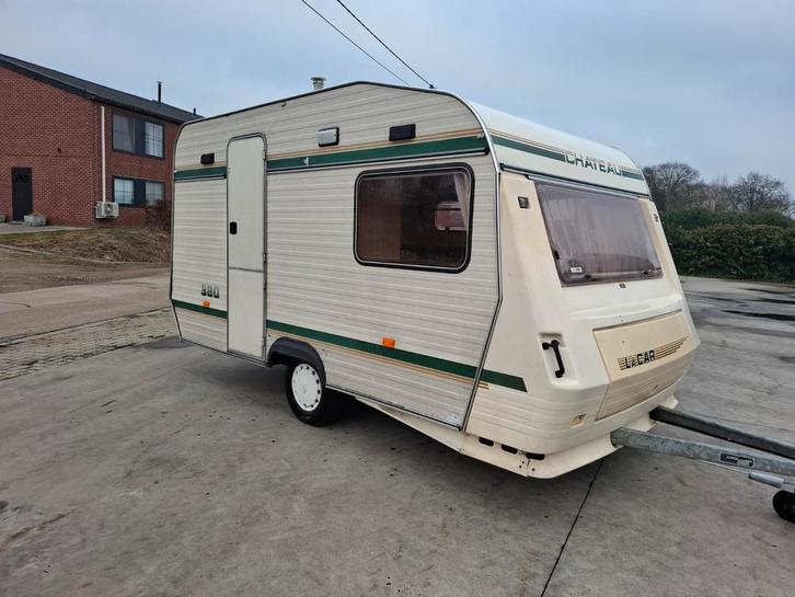 Prachtige chateau caravan, Caravanes & Camping, Caravanes, Particulier, Siège de train, Chateau, Réfrigérateur, Fenêtres ouvrantes