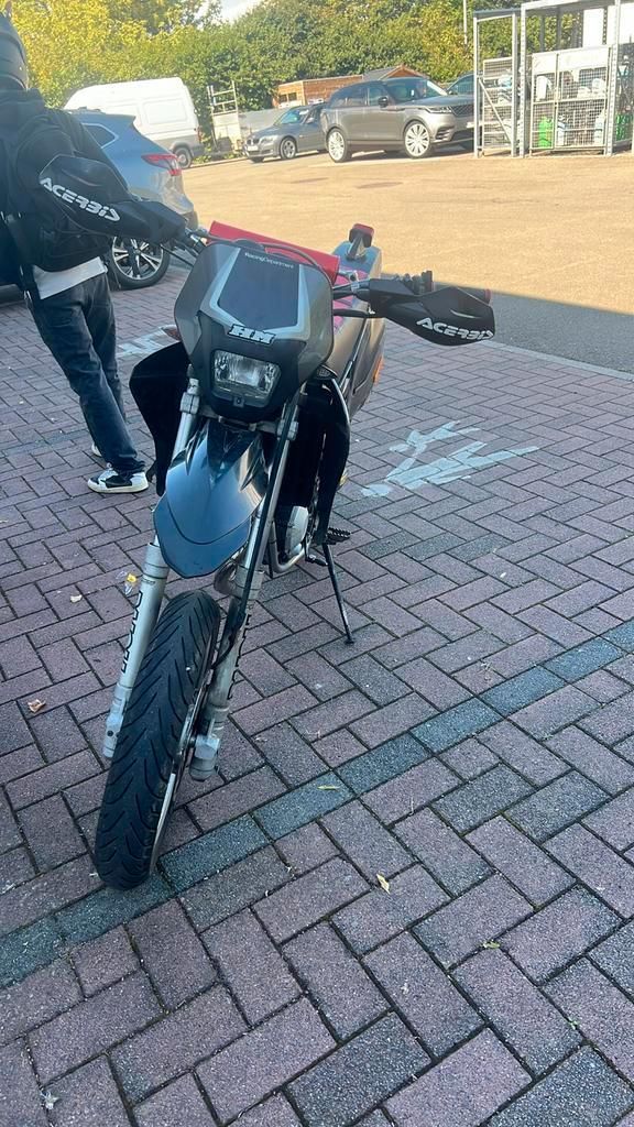 Honda hm, Fietsen en Brommers, Brommers | Crossbrommers, Zo goed als nieuw, Honda, Ophalen