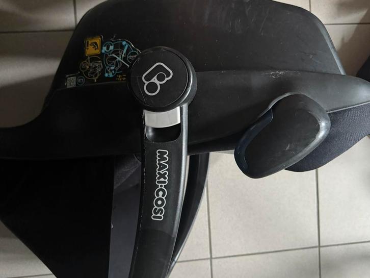 Maxi-Cosi Pebble Plus – baby autostoel, zwart, Kinderen en Baby's, Autostoeltjes, Gebruikt, Maxi-Cosi, 0 t/m 13 kg, Autogordel