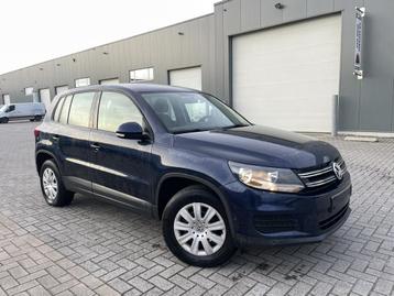 Volkswagen Tiguan 1.4 benzine - Navigatie - 1 JAAR GARANTIE beschikbaar voor biedingen