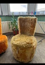Pouf fauteuil jaune fourrure vintage, Ophalen, Gebruikt, Stof