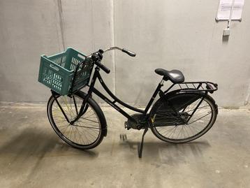 Stadsfiets met stevige voorbak  beschikbaar voor biedingen