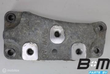 Console links (bestuurderskant) VW Scirocco beschikbaar voor biedingen