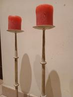 Kandelaars met of zonder kaarsen, Enlèvement