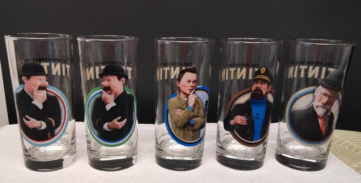 VERRES  "  TINTIN"  NEUF, Collections, Verres & Petits Verres, Neuf, Verre à soda, Enlèvement ou Envoi
