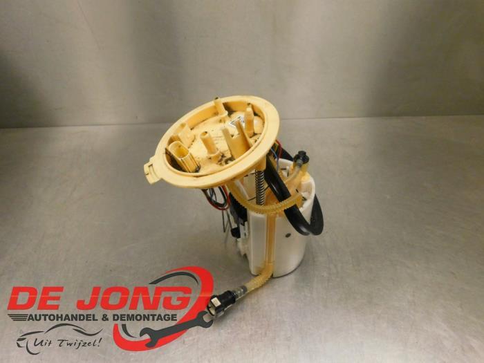 Pompe carburant électrique d'un Skoda Superb, Autos : Pièces & Accessoires, Systèmes à carburant, Skoda, Utilisé, 3 mois de garantie