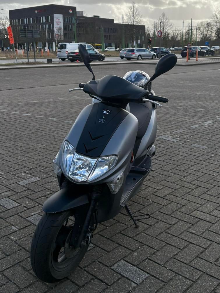 Scooter a klasse 2tk, Ophalen, Zo goed als nieuw