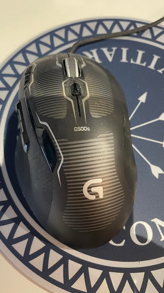 Logitech G500s Laser Gaming Mouse – met gewichtssysteem, Computers en Software, Muizen, Gebruikt, Muis, Rechtshandig, Bedraad